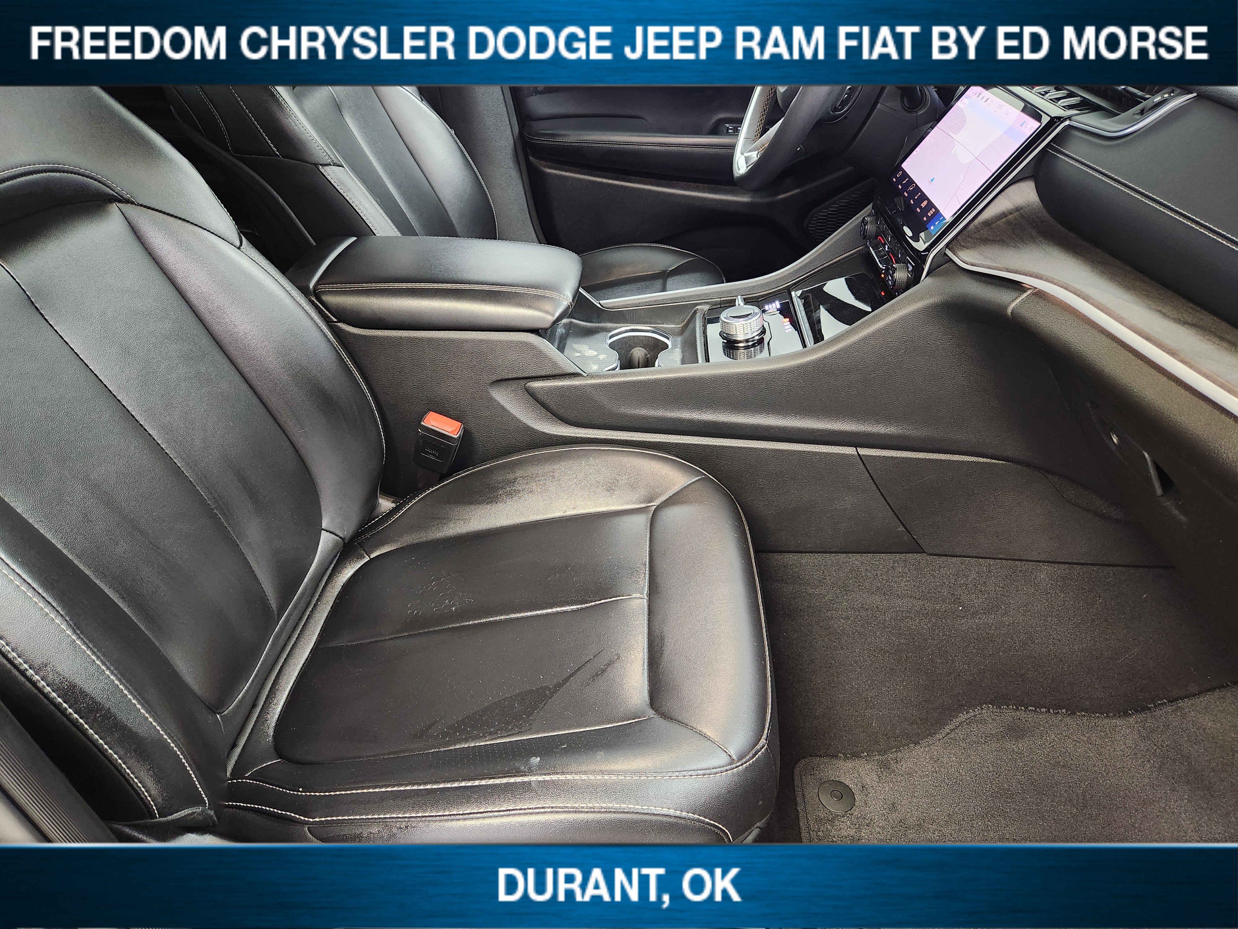 Used 2024 Jeep Grand Cherokee Limited AWD/4WD image 9