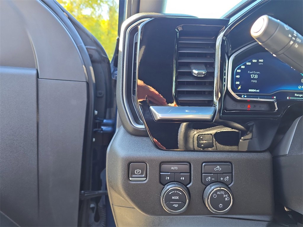 Used 2022 Chevrolet Silverado 1500 LT w/ Protection Package image 14