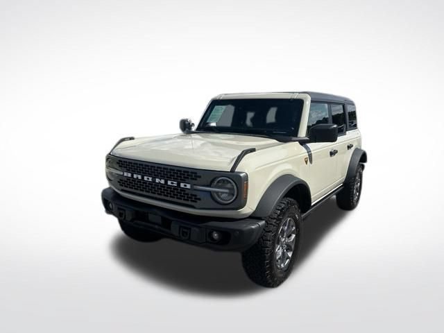 Used 2026 Ford Bronco Badlands AWD/4WD image 3