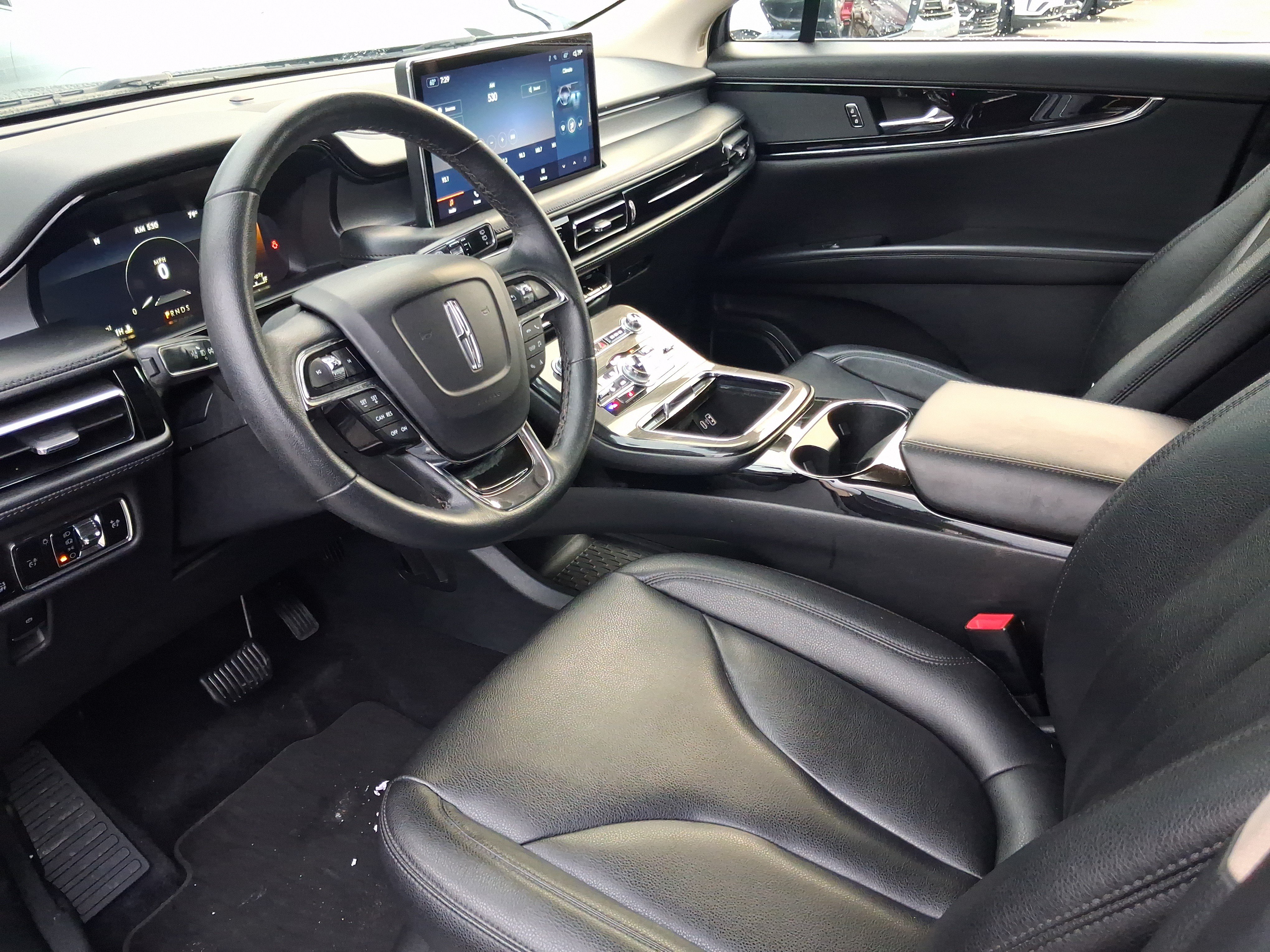 Certified 2023 Lincoln Nautilus AWD image 11