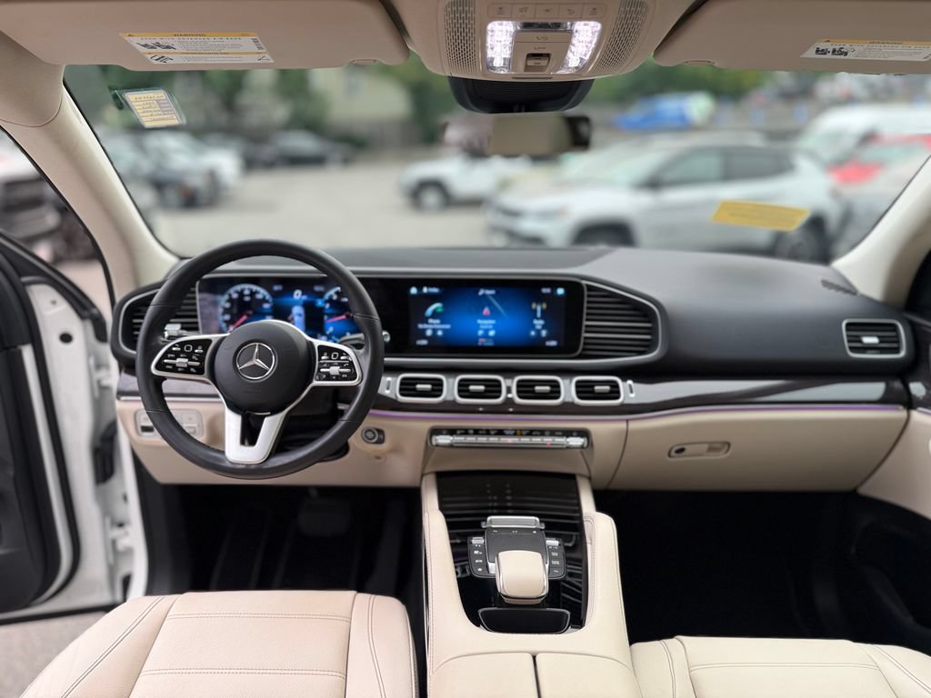 Used 2021 Mercedes-Benz GLE 350 4MATIC w/ Premium Package image 9