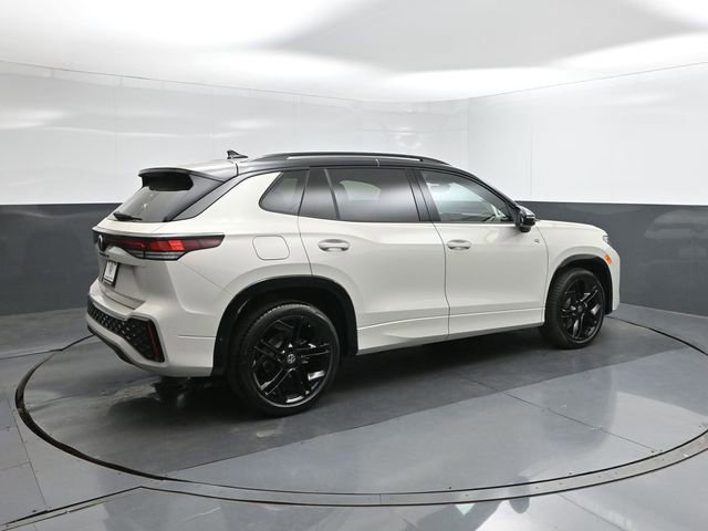 New 2026 Volkswagen Tiguan SE R-Line image 6