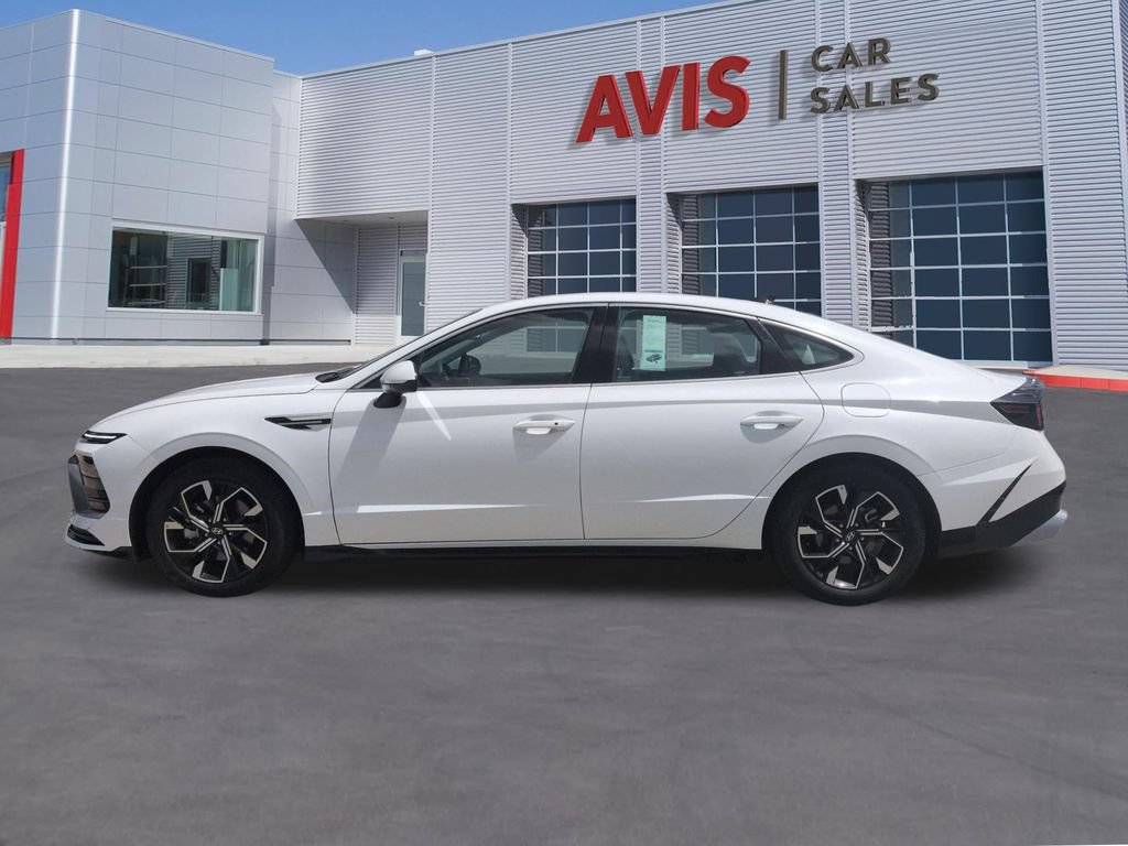 Used 2025 Hyundai Sonata SEL FWD image 10