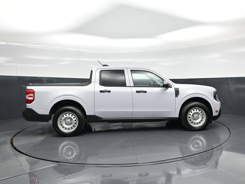 Certified 2025 Ford Maverick XL FWD image 20