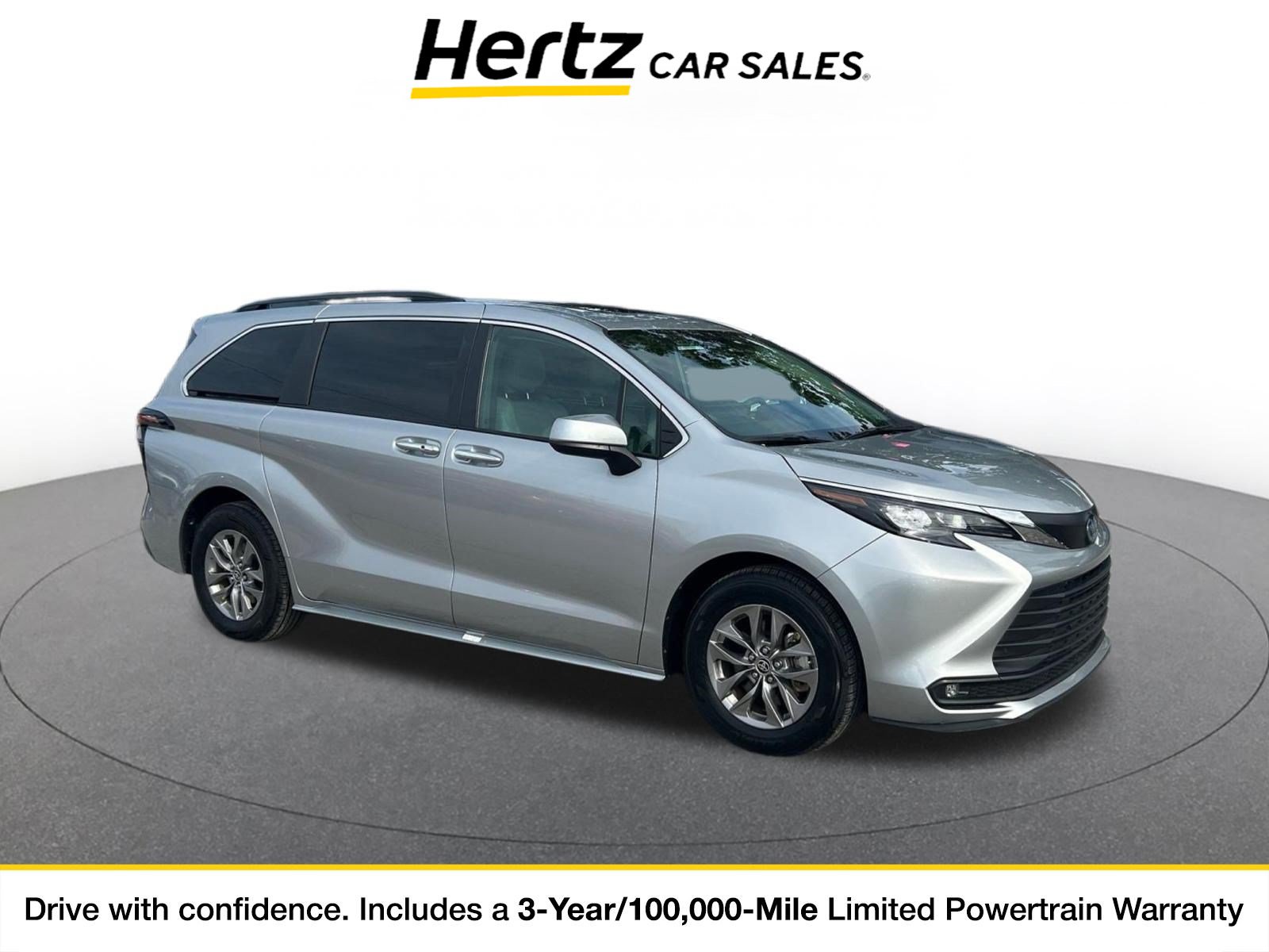 Used 2025 Toyota Sienna XLE