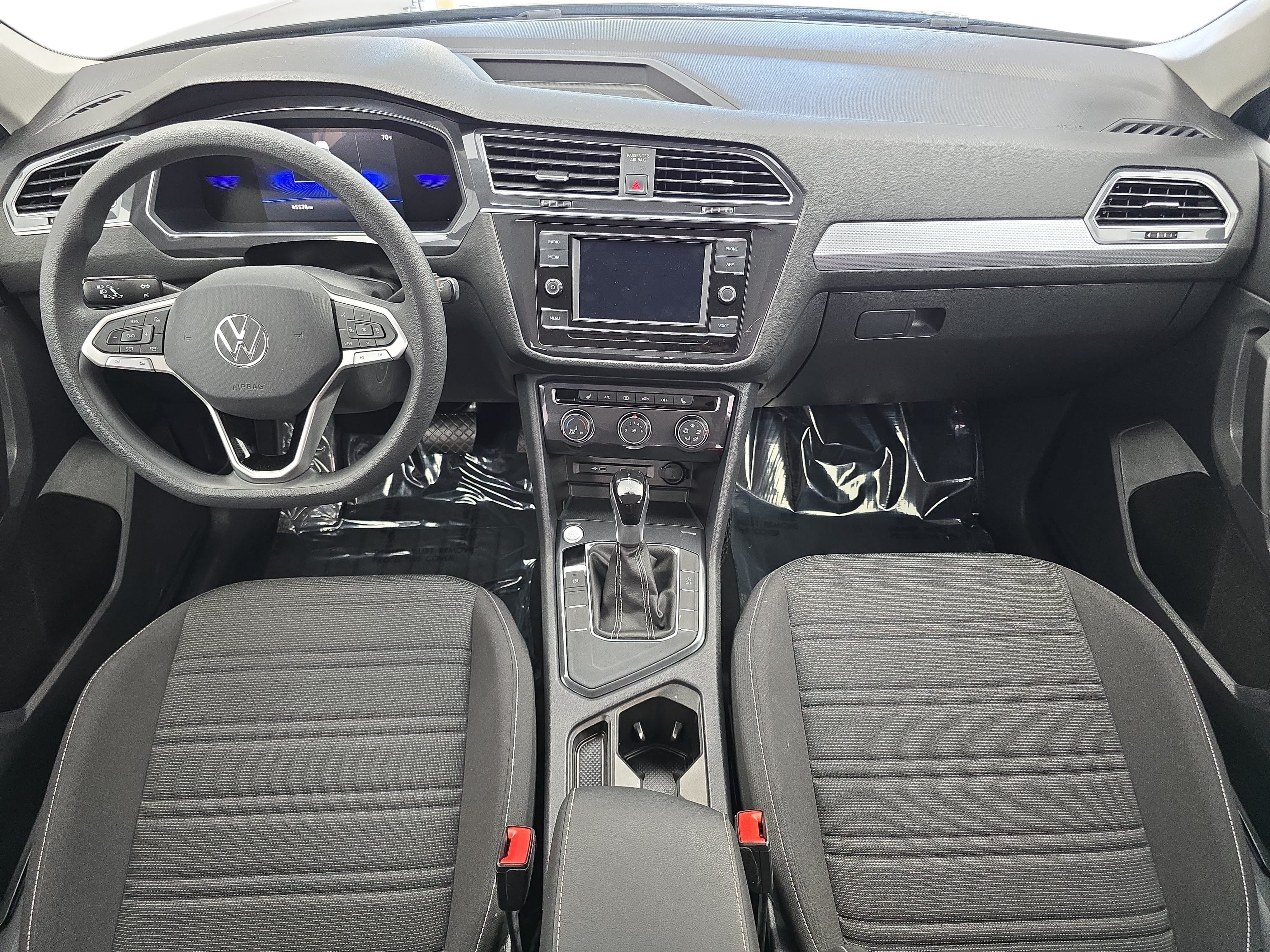 Used 2023 Volkswagen Tiguan S FWD image 9