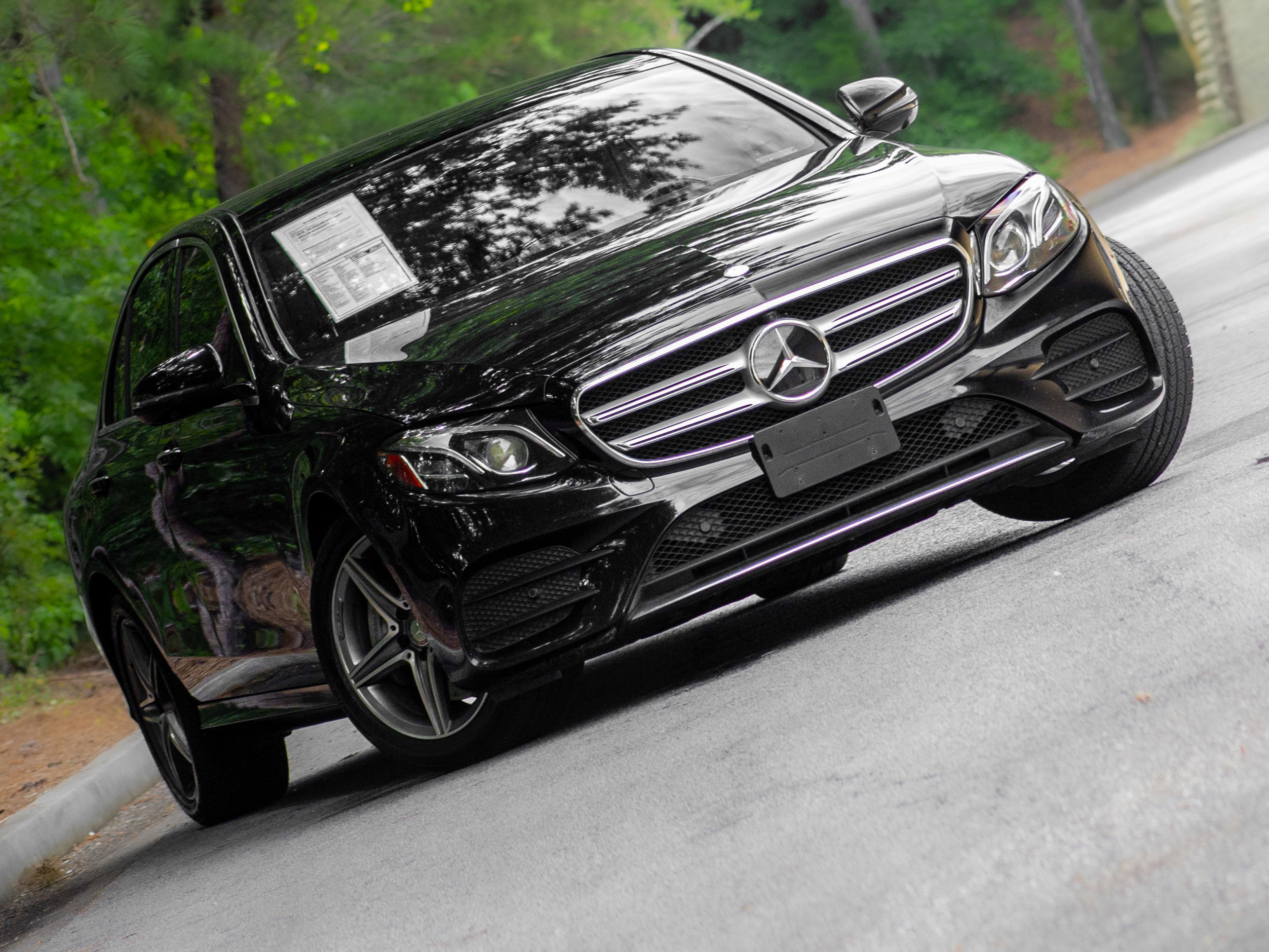 Used 2017 Mercedes-Benz E 300 4MATIC image 21