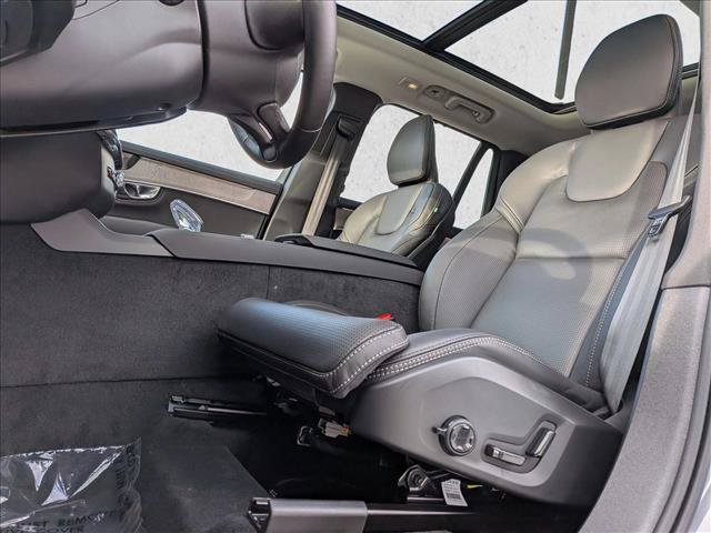 New 2026 Volvo XC90 B6 Ultra w/ Protection Package AWD/4WD image 4