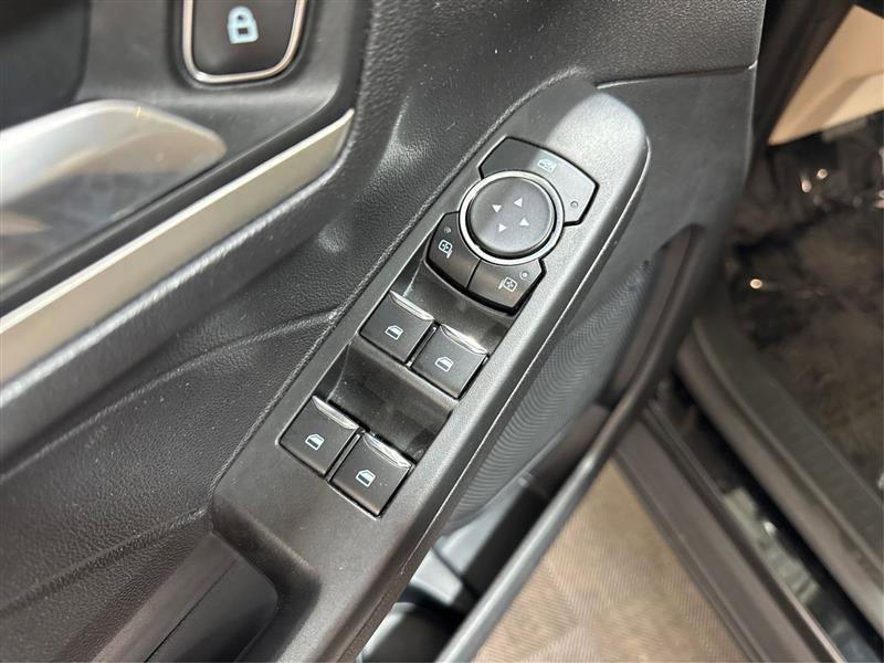 Used 2021 Ford Escape SEL AWD/4WD image 32
