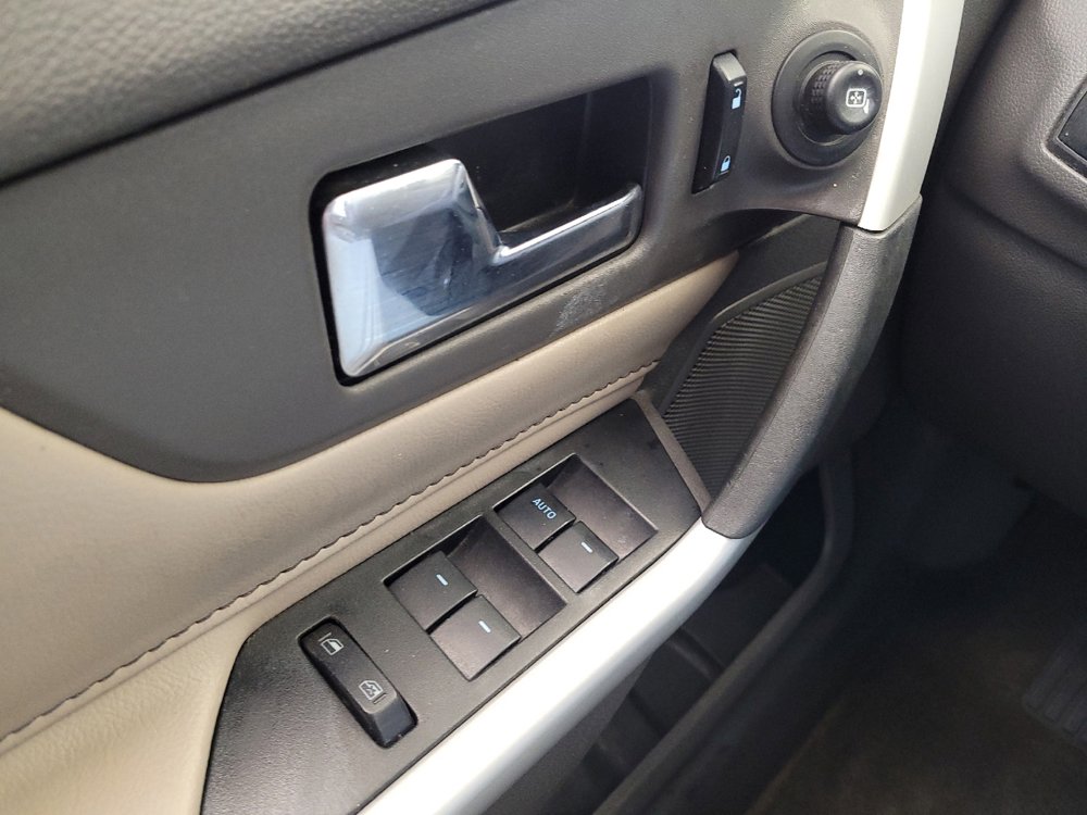Used 2014 Ford Edge SEL w/ Equipment Group 204A FWD image 27
