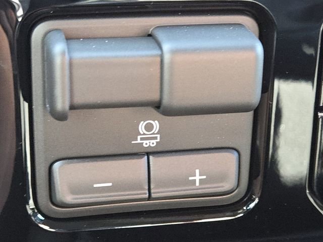 New 2026 GMC Sierra 1500 Elevation image 9