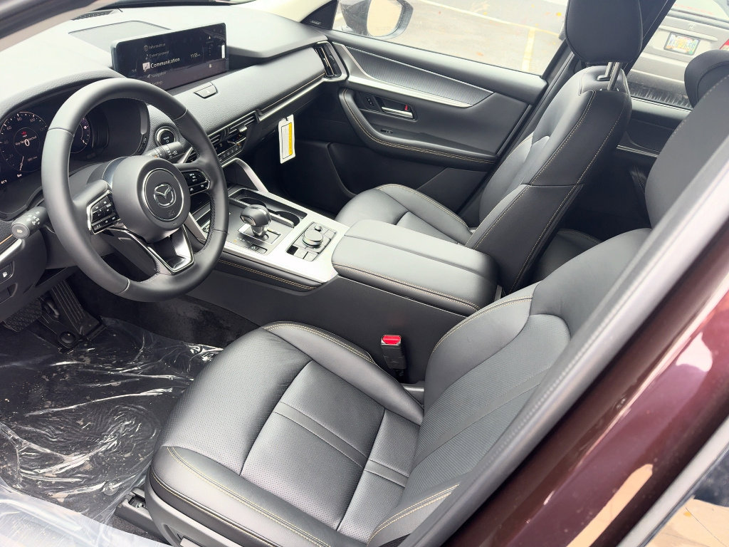 New 2026 MAZDA CX-90 Plug-In Hybrid w/Premium Sport image 9