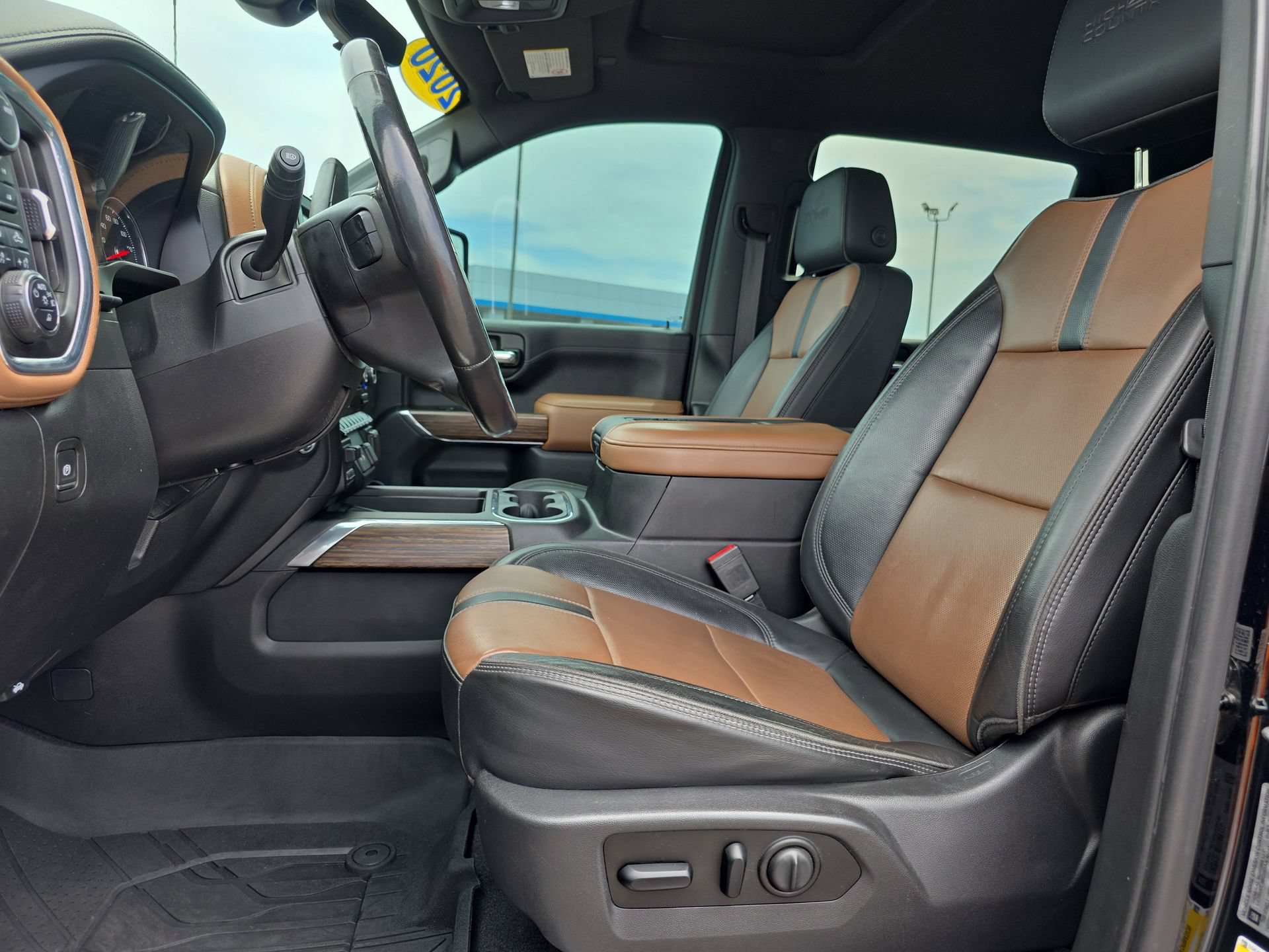 Used 2020 Chevrolet Silverado 2500 High Country w/ Z71 Off-Road Package AWD/4WD image 9