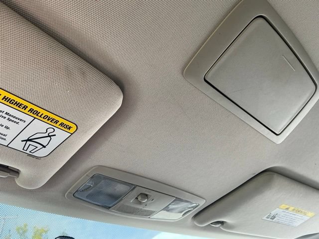 Used 2019 Mitsubishi Outlander SE AWD/4WD image 29