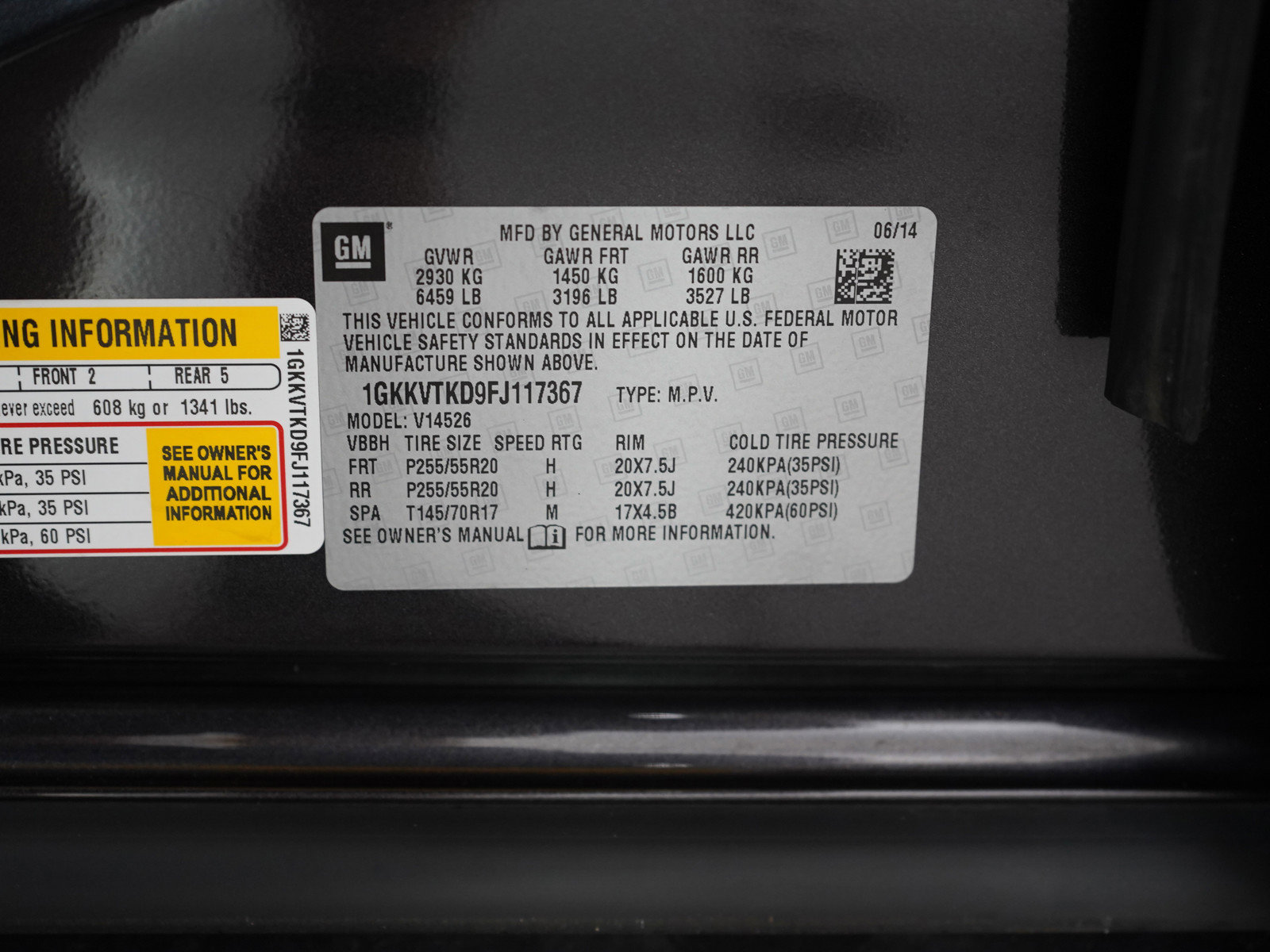 Used 2015 GMC Acadia Denali image 29