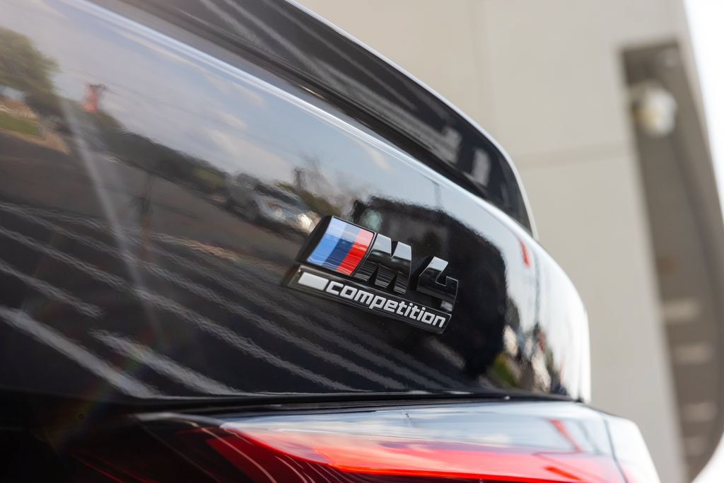 Used 2022 BMW M4 Competition w/ Executive Package RWD image 14