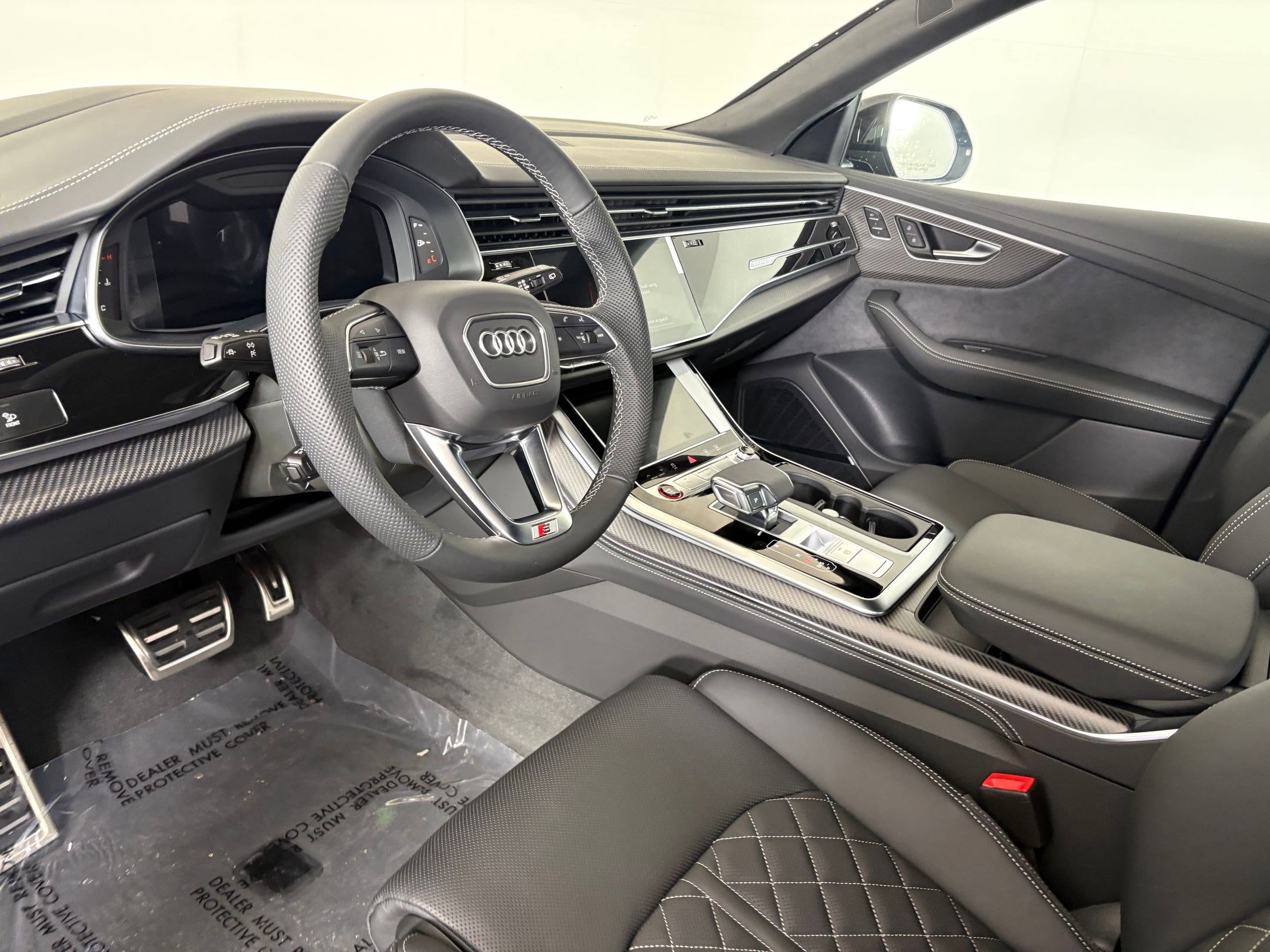 New 2026 Audi SQ8 Prestige image 4