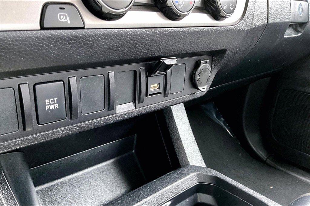 Used 2023 Toyota Tacoma SR5 image 30