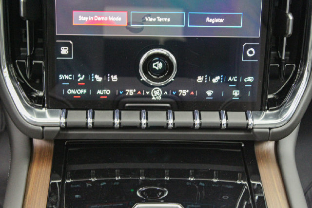 New 2027 GMC Yukon Denali w/ Denali Reserve Package AWD/4WD image 21