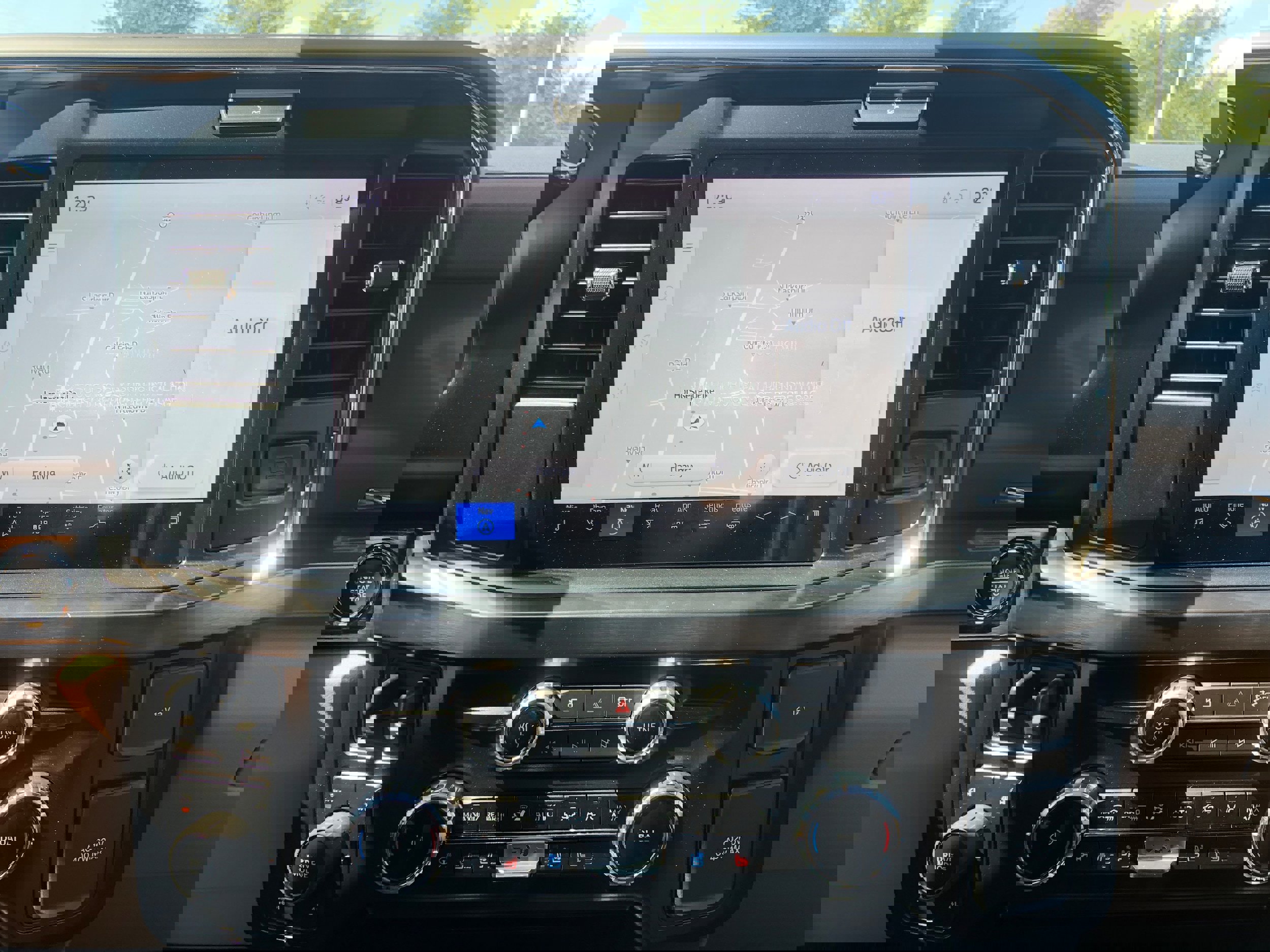 New 2026 Ford F350 Lariat w/ Chrome Package image 13