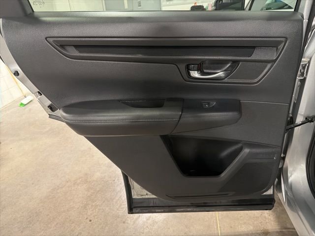 Used 2025 Honda CR-V EX image 10