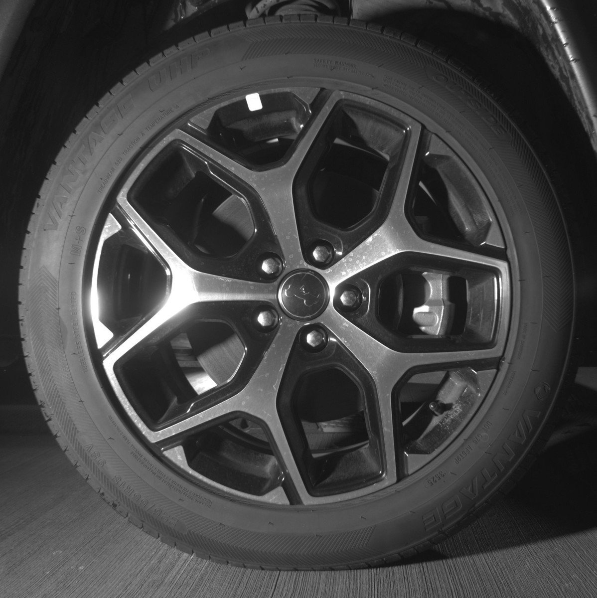 Used 2025 Jeep Compass Limited image 13