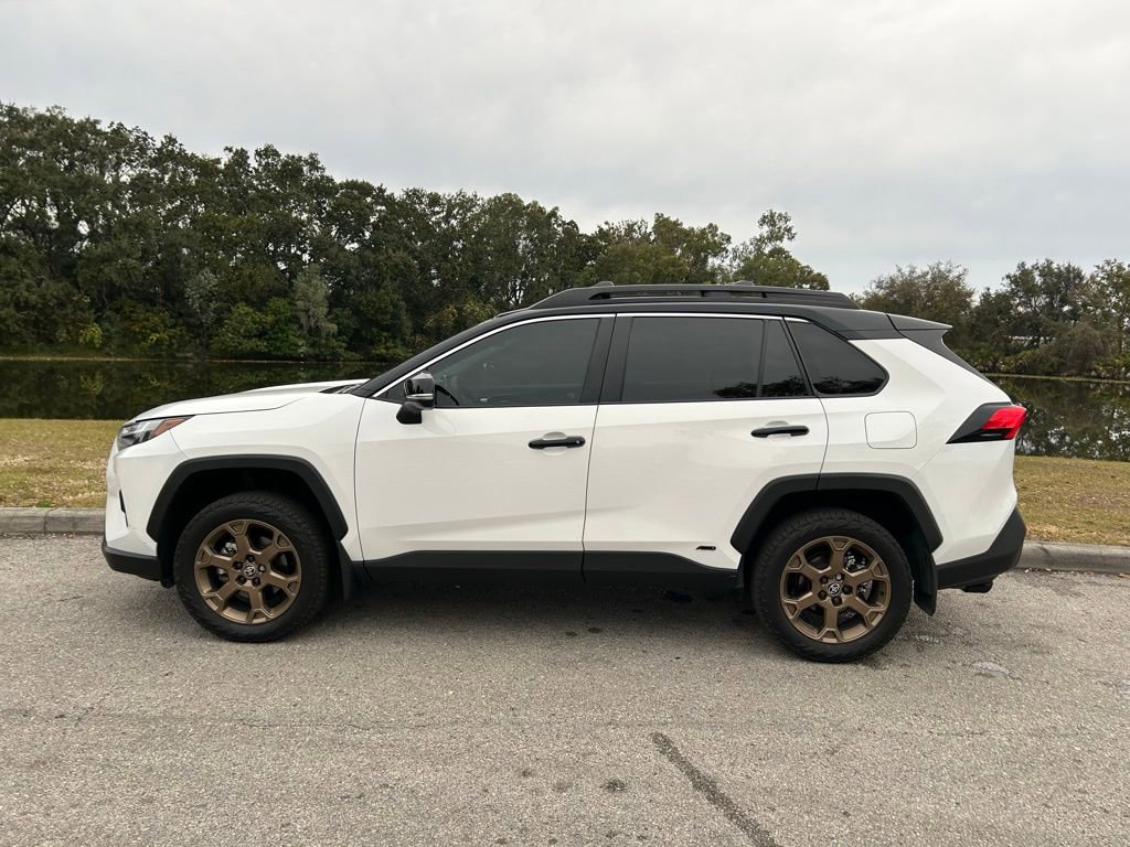 Used 2024 Toyota RAV4 AWD Hybrid image 2