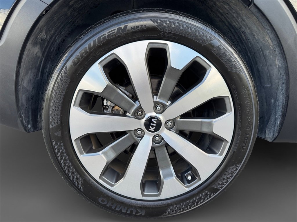 Used 2021 Kia Telluride EX w/ EX Premium Package image 11