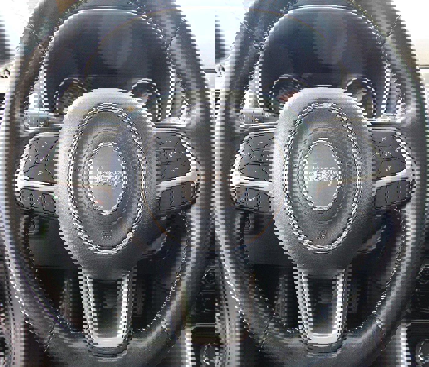 Used 2021 Jeep Compass 80th Special Edition w/ Sun and Sound Group AWD/4WD image 13