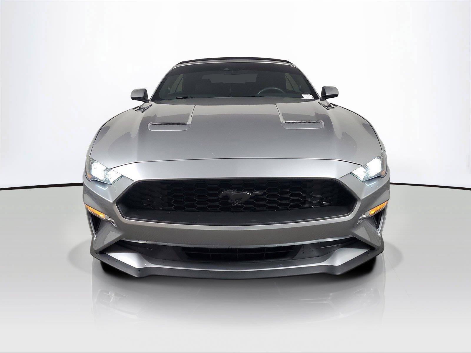 Used 2021 Ford Mustang Premium RWD image 2