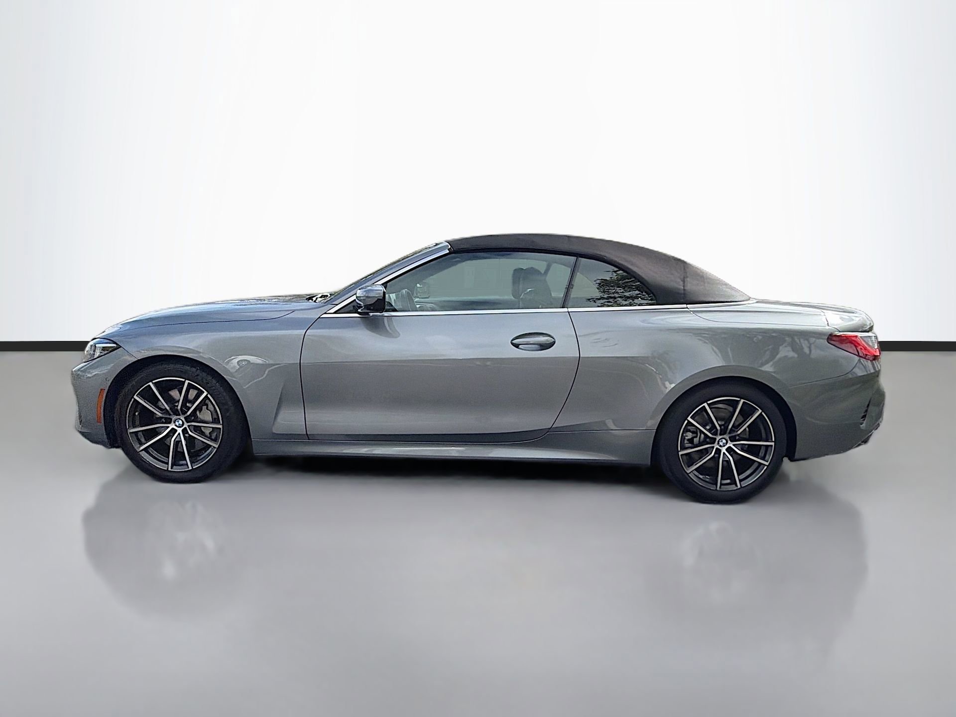 Certified 2025 BMW 430i Convertible image 7