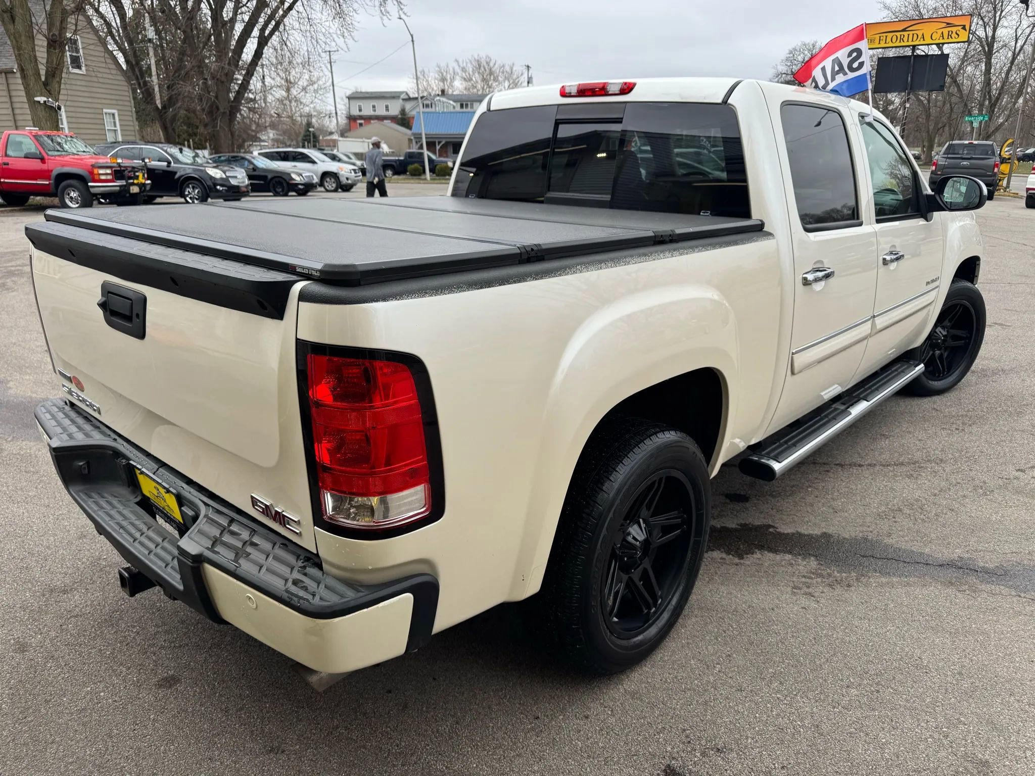 Used 2011 GMC Sierra 1500 Denali image 8