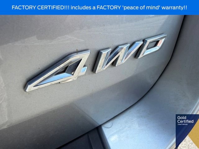 Used 2023 Ford Explorer XLT w/ Equipment Group 202A AWD/4WD image 12