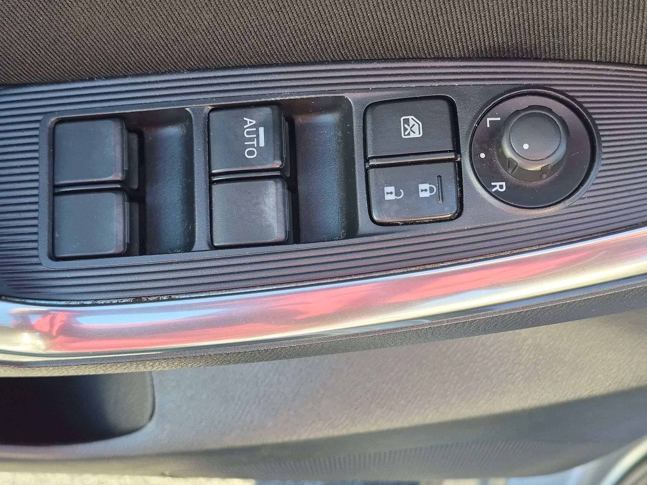 Used 2015 MAZDA CX-5 Touring FWD image 13