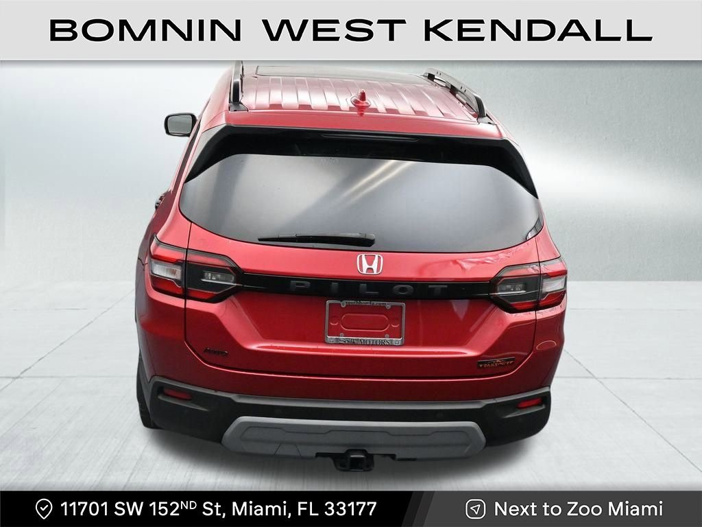Used 2023 Honda Pilot TrailSport image 15
