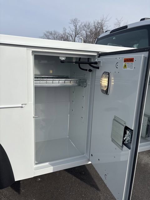 New 2025 Ford F450 XL w/ XL Chrome Package image 19