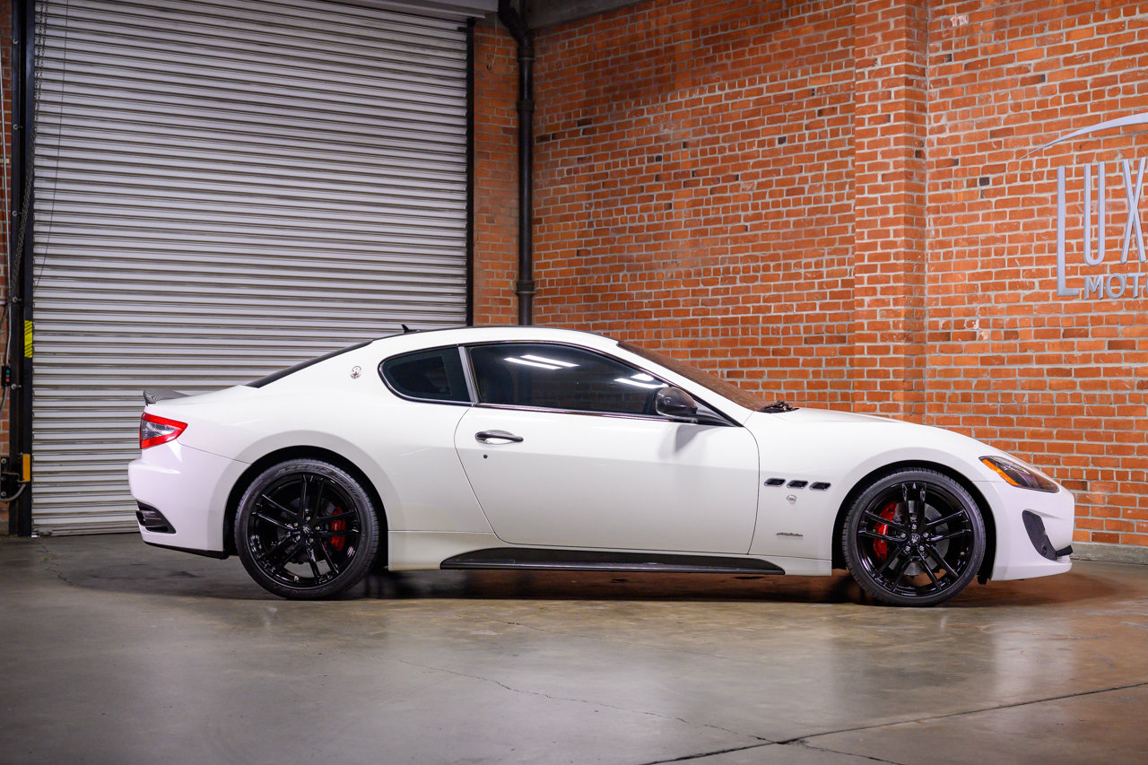 Used 2015 Maserati GranTurismo MC image 7