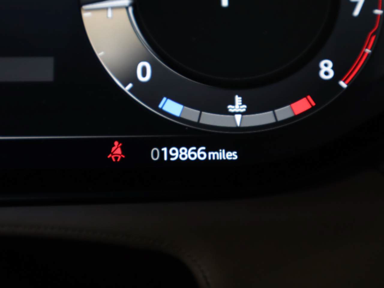 Used 2024 Land Rover Range Rover SE AWD/4WD image 8