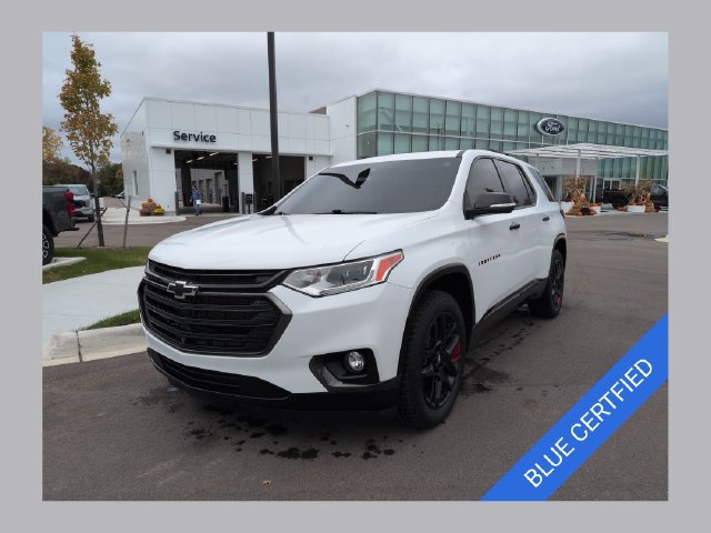 Used 2021 Chevrolet Traverse Premier w/ Redline Edition FWD image 1