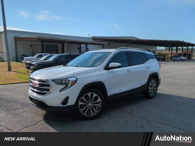 Used 2019 GMC Terrain SLT image 1