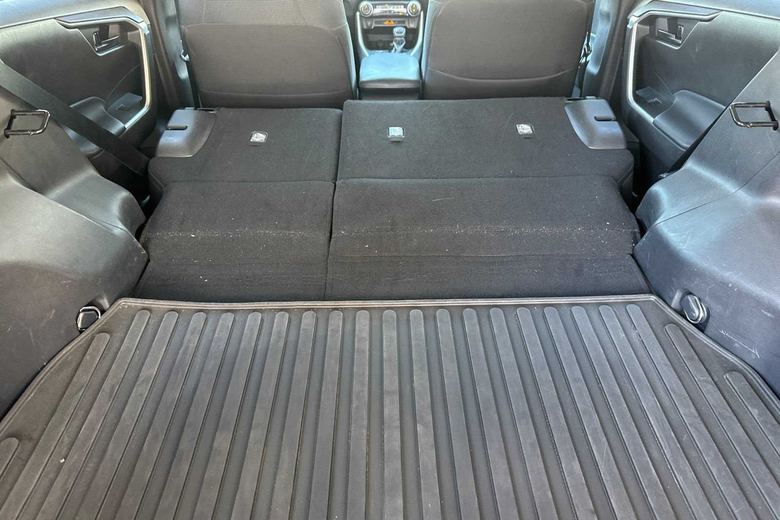 Used 2023 Toyota RAV4 LE AWD/4WD image 15