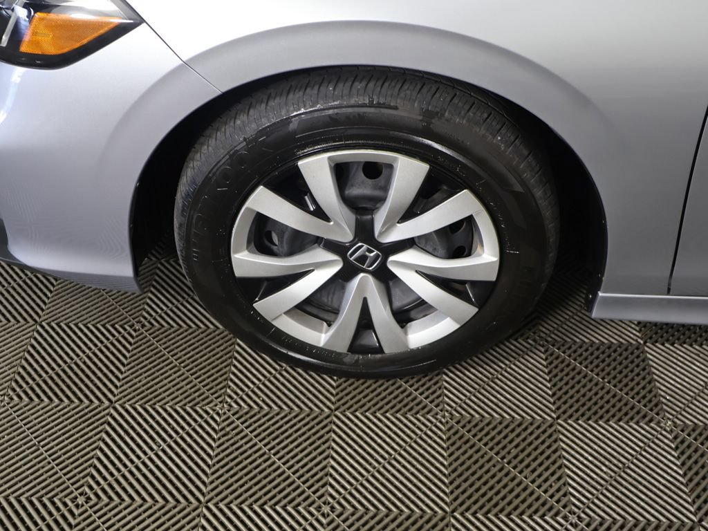 Used 2025 Honda Civic LX image 14