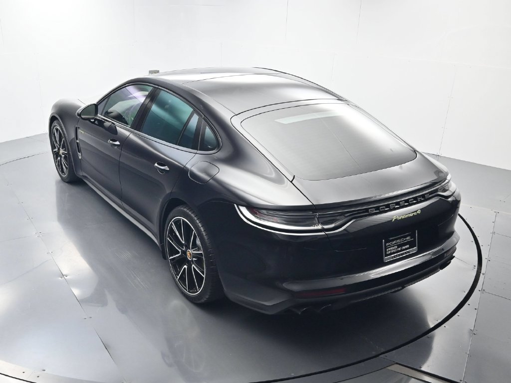 Certified 2023 Porsche Panamera 4 Platinum Edition AWD/4WD image 40