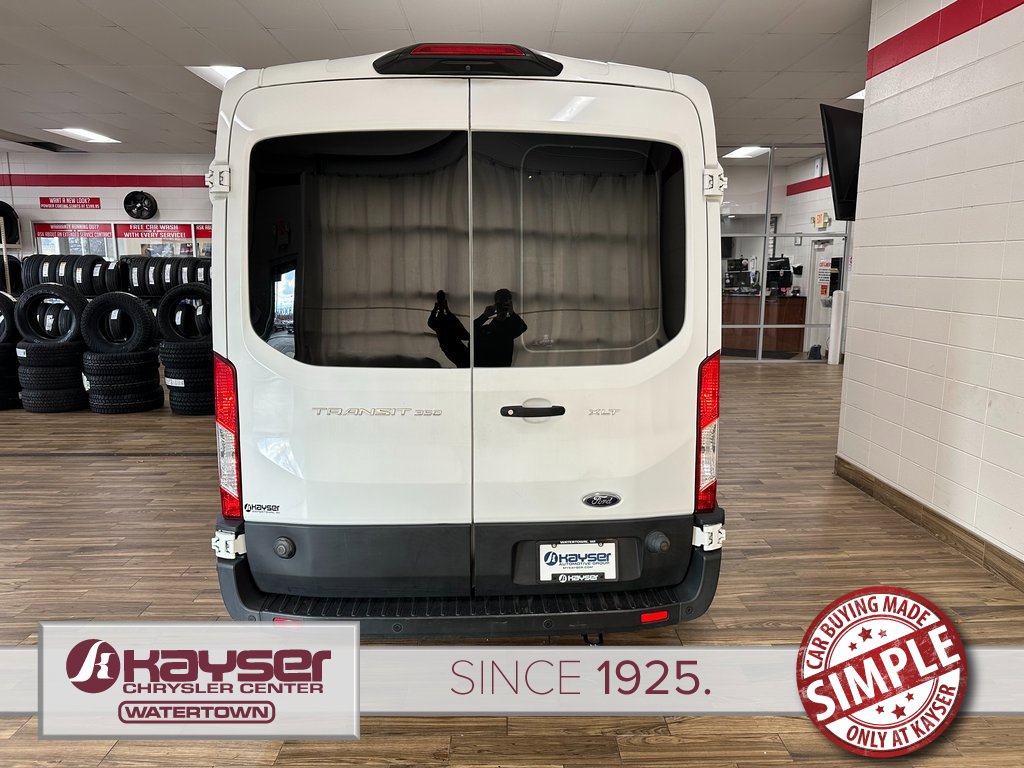 Used 2020 Ford Transit 350 XLT image 4