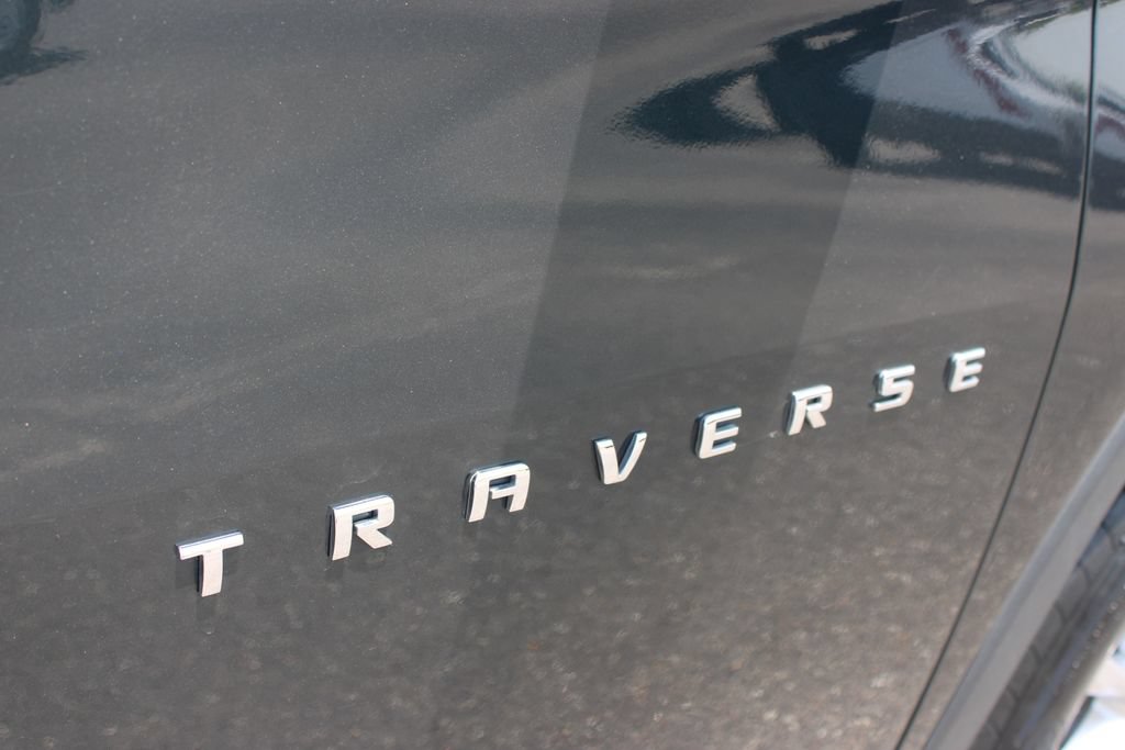Used 2020 Chevrolet Traverse LT FWD image 13