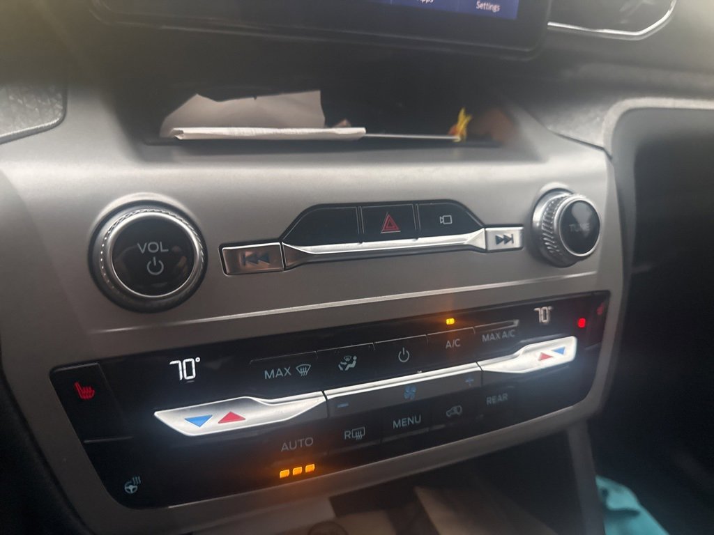 Used 2022 Ford Explorer Timberline image 12