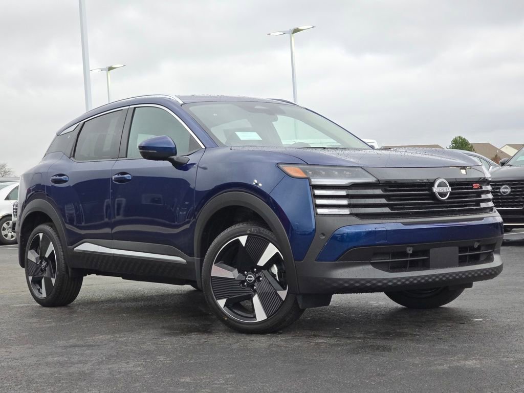 New 2025 Nissan Kicks SR
