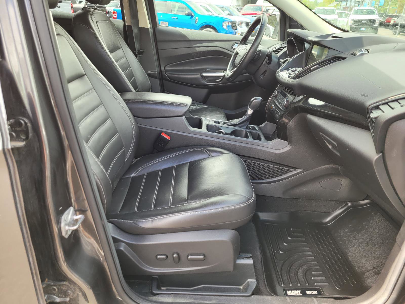 Used 2017 Ford Escape Titanium w/ Equipment Group 301A image 20