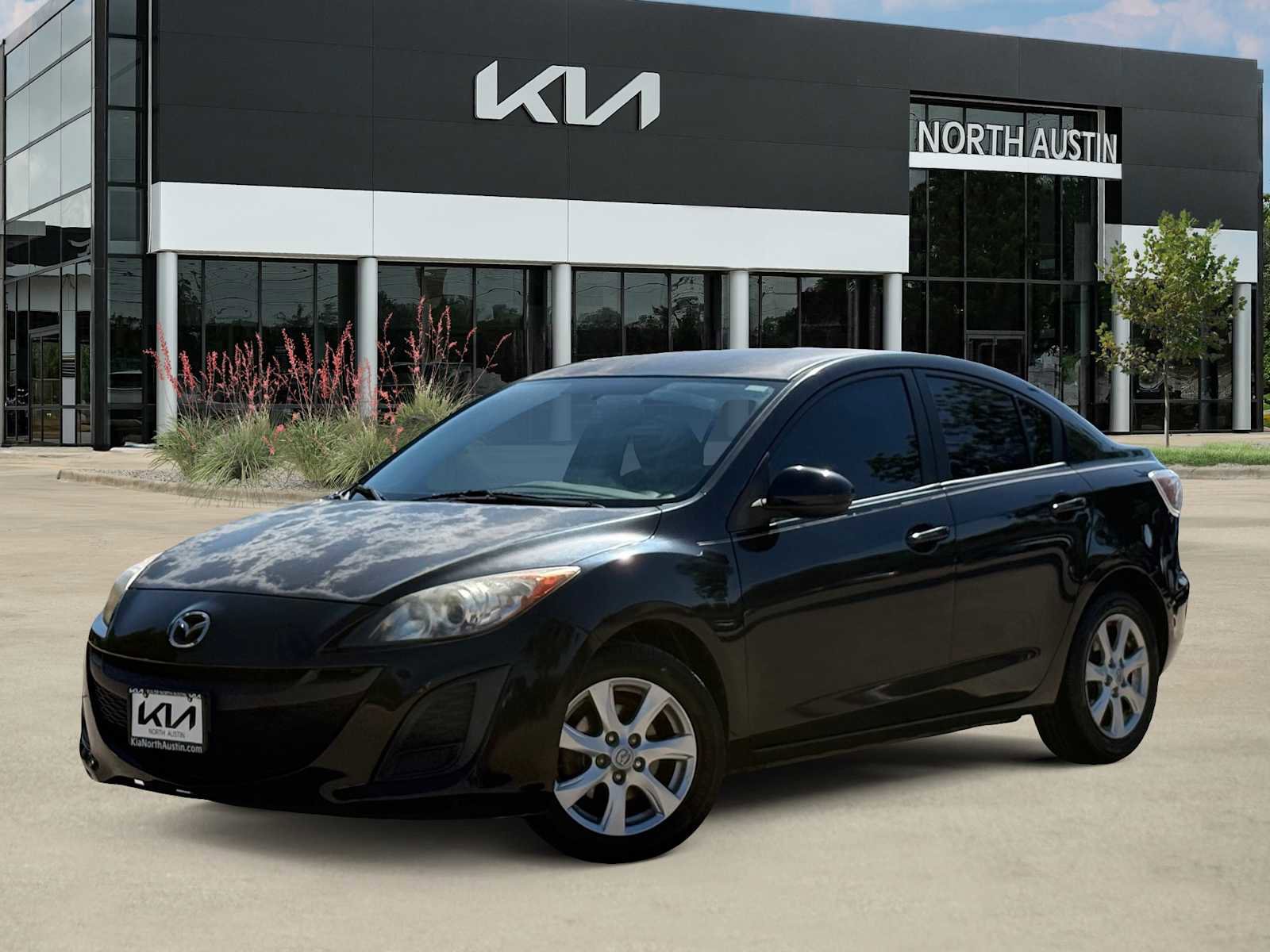 Used 2011 MAZDA MAZDA3 i Touring FWD video 1