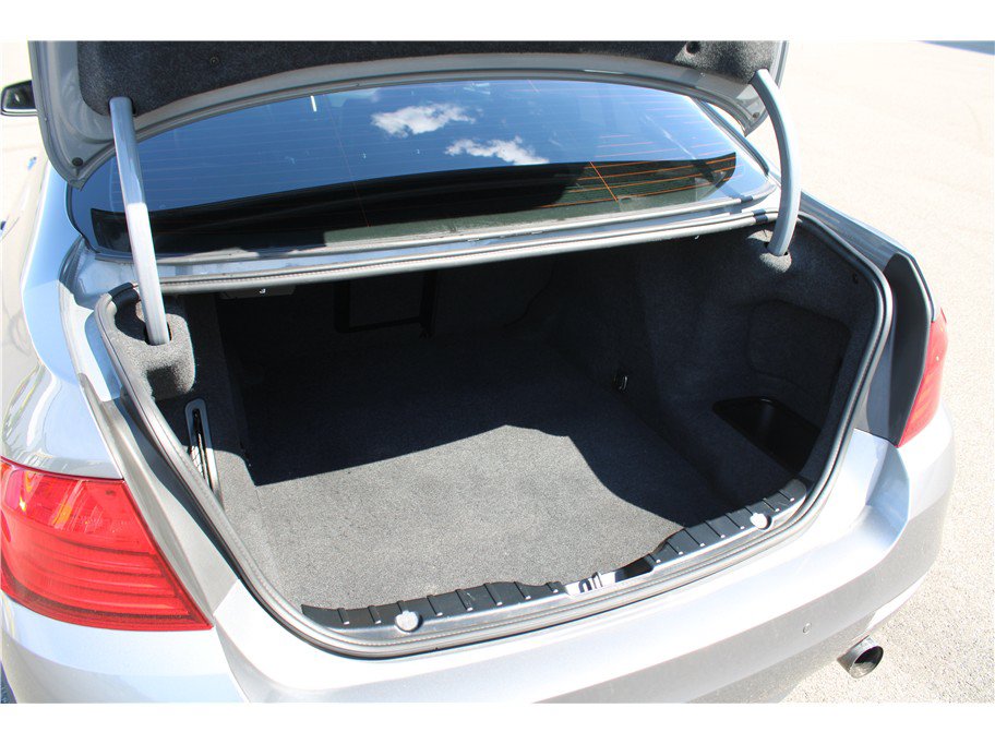 Used 2015 BMW 535i xDrive Sedan AWD/4WD image 25